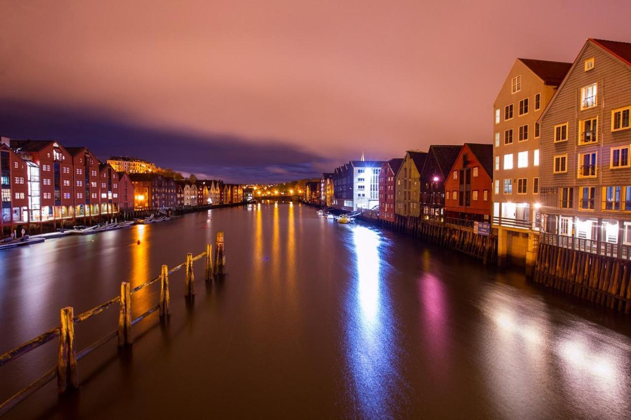 Central Big And Bright Resting Place Trondheim Extérieur photo